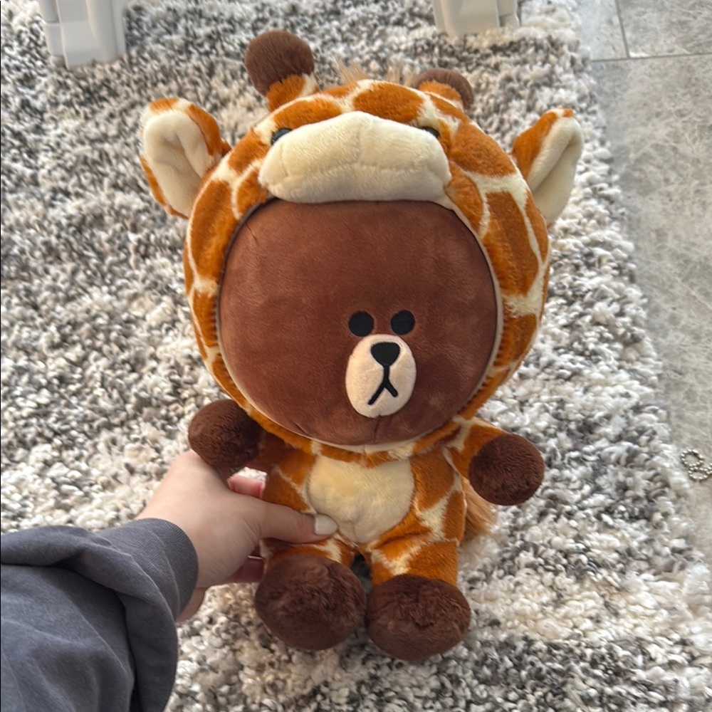 browns Giraffe Costume Plush Toy